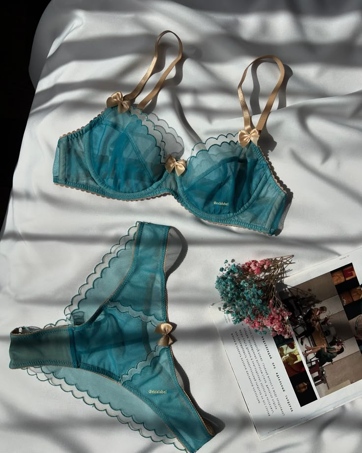 Lingerie for Women Floral Embroidery Mesh Sheer Underwire Bra and Panty