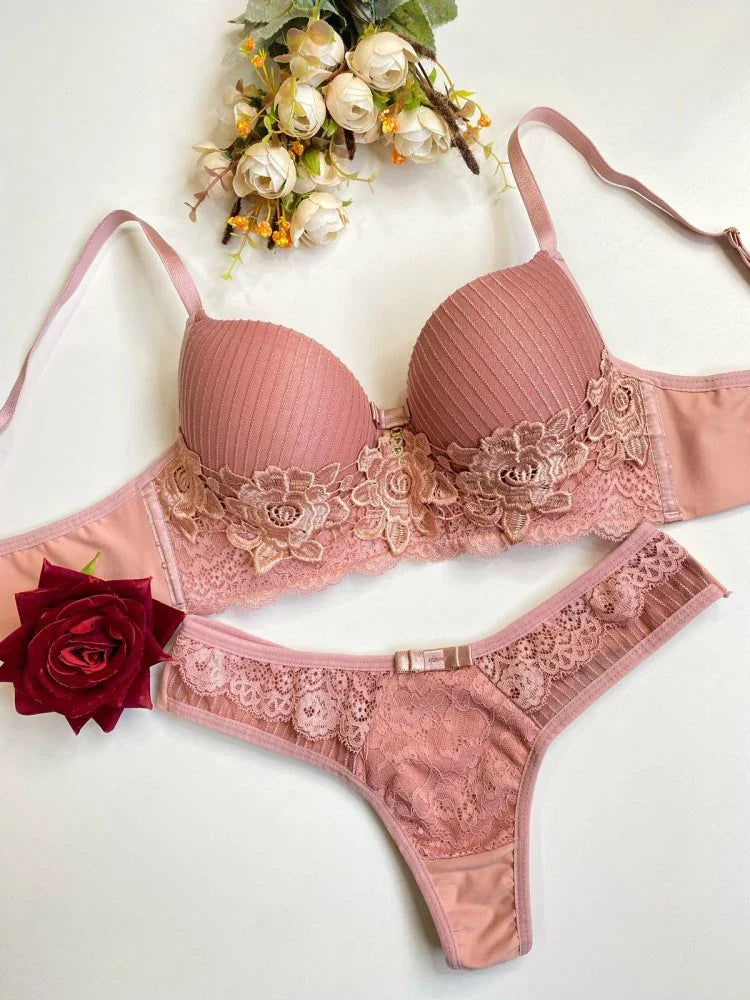 Lace Embroidery Bra Set Women Plus Size Push Up Underwear Bra And Panty Set