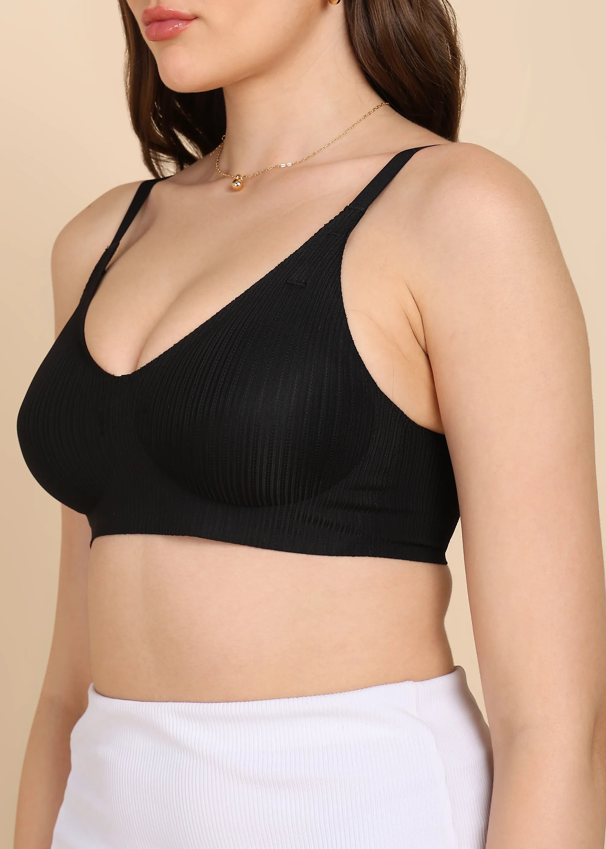 Bonded Designer Fabric Light Weight Padded Seamless Bra