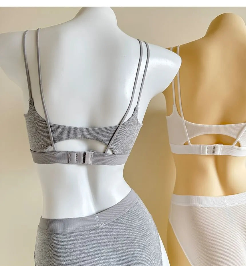 Buy Women Plain Applique Sports Look Satisfaction Underwear Bra & Panties Set-2