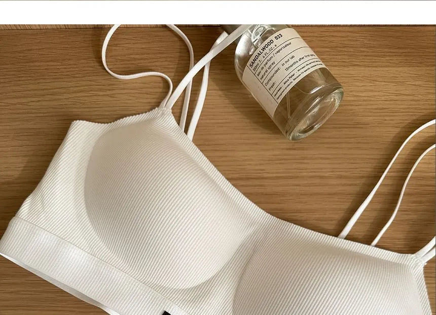 Buy Women Plain Applique Sports Look Satisfaction Underwear Bra & Panties Set-2